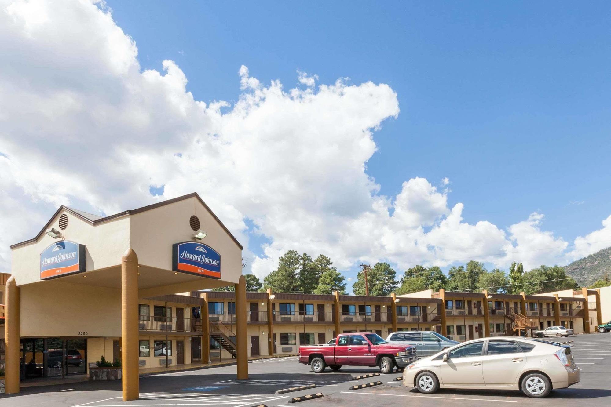Howard Johnson By Wyndham Flagstaff Exterior photo